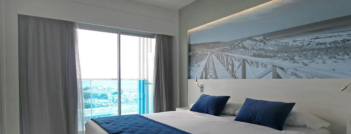 Hotel Bg Tonga Tower Can Picafort  Hiszpania