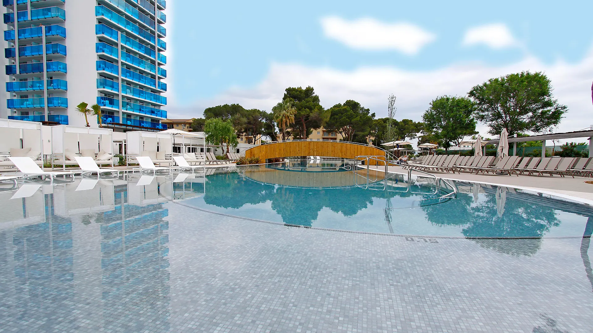 Hotel Bg Tonga Tower Can Picafort   Can Picafort (Mallorca)